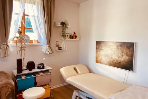 Behandlungsraum Liebscher & Bracht Praxis Kerstin Halser